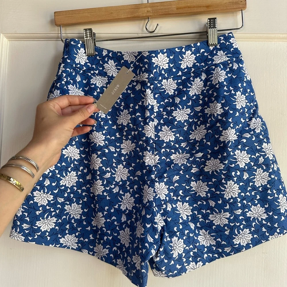 J.Crew Blue Floral Print Women’s Shorts NWT Size 0